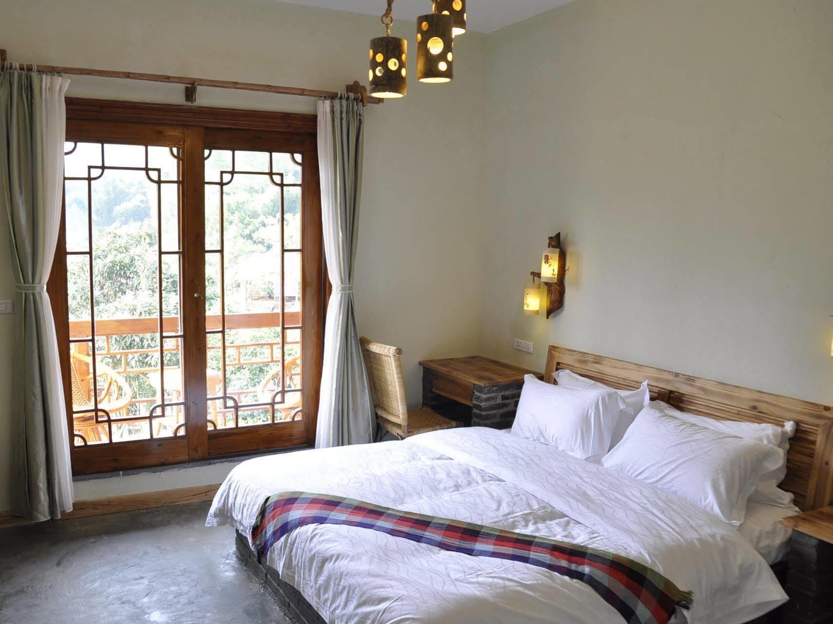 Yangshuo Phoenix Pagoda Fonglou Retreat Экстерьер фото